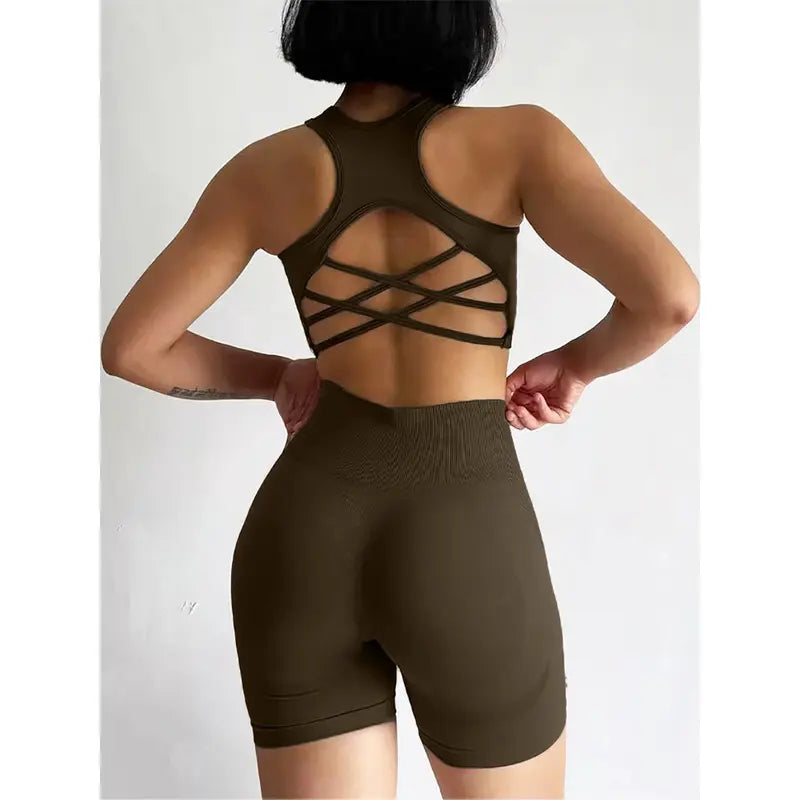 Women's 2-Piece High-Stretch Seamless Yoga Set - Quick-Dry Sports Bra and Shorts for Activewear and Fitness Activities