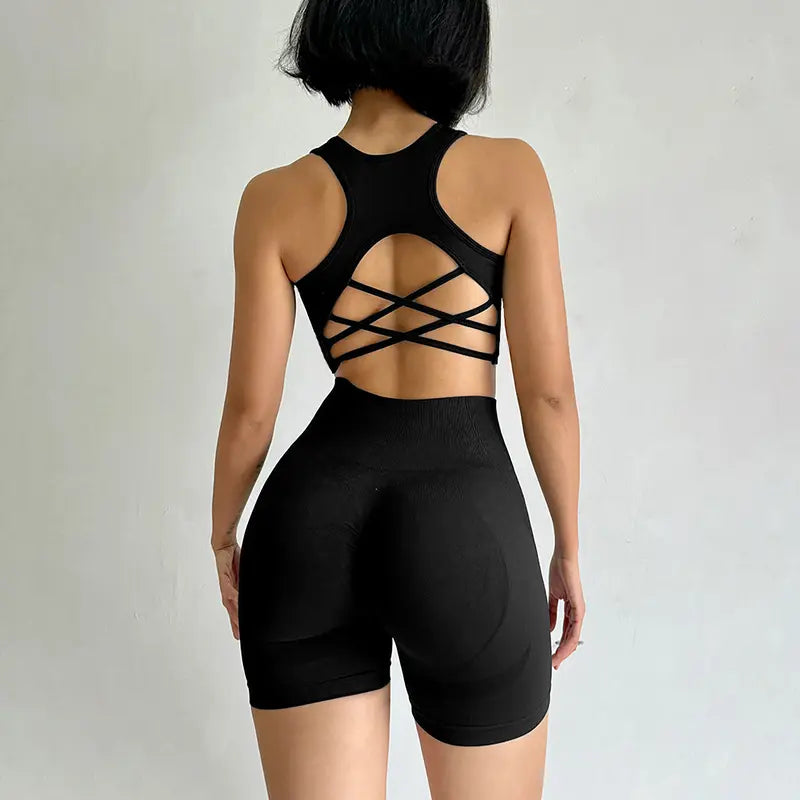Women's 2-Piece High-Stretch Seamless Yoga Set - Quick-Dry Sports Bra and Shorts for Activewear and Fitness Activities